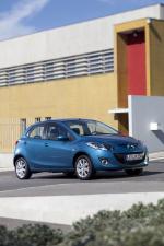 Mazda2 2010 года